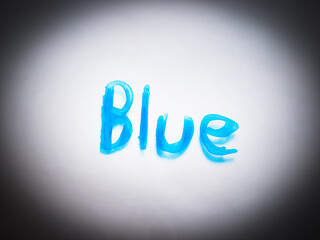 The letter is written BLUE in blue ink. to shine as a highlight in the middle to lighten the dark edges