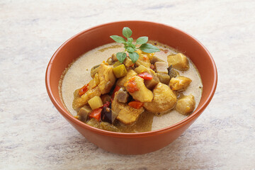 Thai yellow curry with chicken