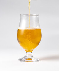 ビアグラスに注がれたビール