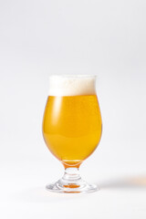 ビアグラスに注がれたビール