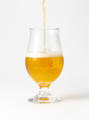 ビアグラスに注がれたビール