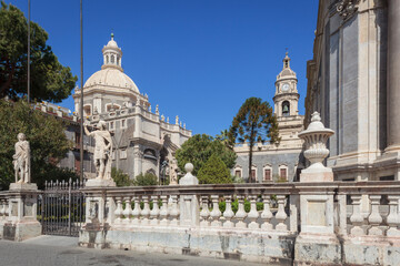 Fototapeta na wymiar Catania. Veduta dell'esterno della Basilica Cattedrale di Sant'Agata 