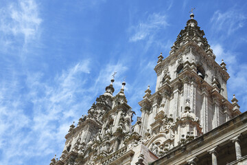 fachada de la catedral de Santiago de Compostela restaurada - obrazy, fototapety, plakaty
