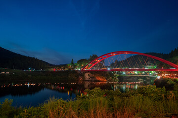 Obraz premium 霊まつり流灯花火大会(会津柳津花火)