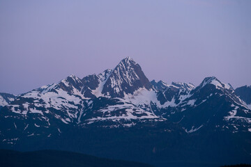 Fototapeta na wymiar Alaska Sunrise 2022