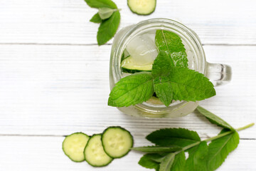 Sassi water is a pleasant delicious drink, the use of which helps to cleanse the body and at the same time free it from extra pounds