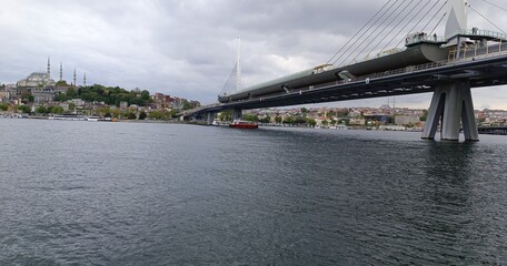 Obraz premium River arch