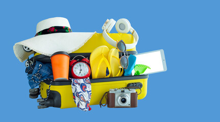 Obraz premium travel concept, baggage and hat