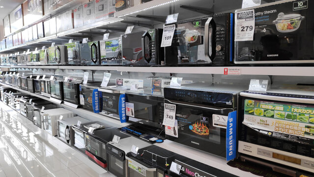 Electric Ovens, Stoves And Other Appliance Or Equipment In The Retail Store Showroom