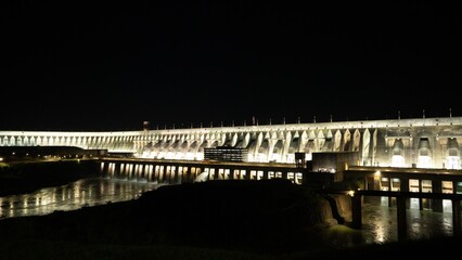 Barragem Itaipu Dam