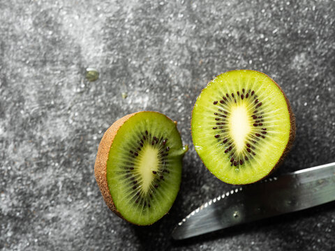 Sliced Kiwi And Knife, Cross Section Of Kiwi