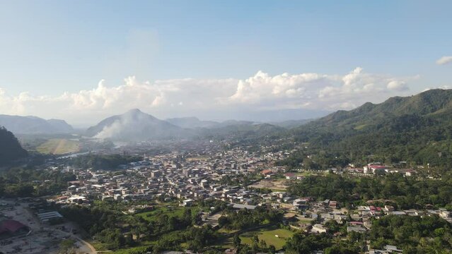 TINGO MARIA CIUDAD DE LA BELLA DURMIENTE JUNIO 2022