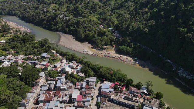TINGO MARIA CIUDAD DE LA BELLA DURMIENTE JUNIO 2022