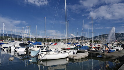 Fototapeta na wymiar Sailling boats in docks in Geneva,Switzerland.