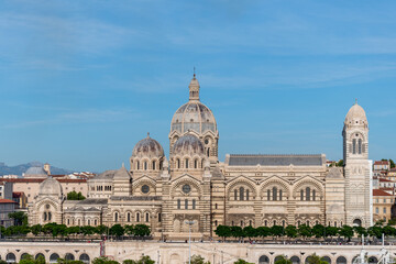 Fototapeta na wymiar Marseille depuis la mer.