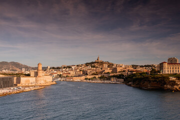 Obraz premium Marseille depuis la mer.