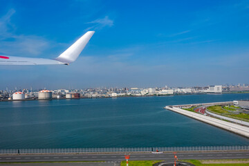 羽田空港こと東京国際空港からの離陸（東京都大田区）