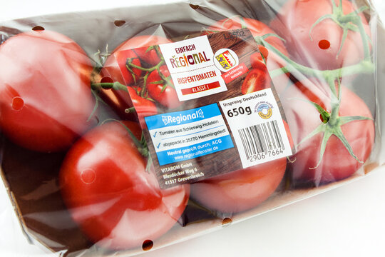 Rispen-Tomaten Regional Schleswig Holstein Bio in der Verpackung