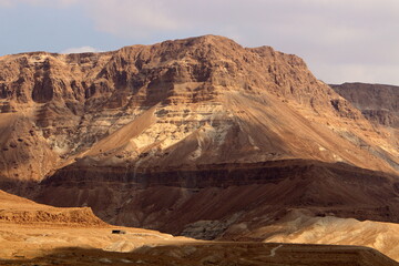 Fototapeta na wymiar Mountains in the Negev desert in southern Israel