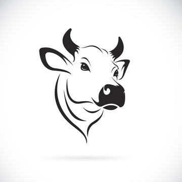 Vector of cow head design on white background. Easy editable layered vector illustration. Farm Animals.