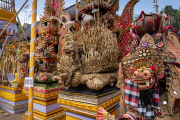 offering in Tirta Empul Temple in bali © Reisender