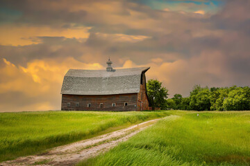 A barn on prarie grass land in estern North Dakota.