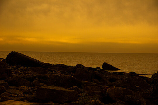 Atardecer en el mar 