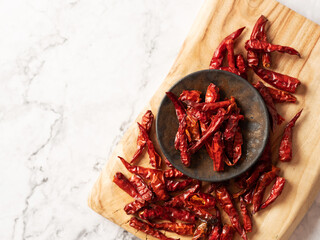 dried red hot chili peppers
