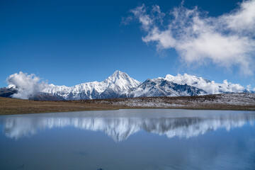 The natural scenery of the beautiful Gongga snow mountains and plateau lakes in Western Sichuan Province, China, October 16, 2016