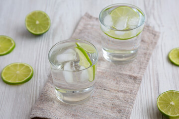 Refreshing Ice Water with Lime Ready to Drink