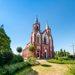 Fototapeta na wymiar Church in Wrociszew