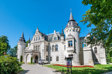Fototapeta na wymiar Town hall in Jelcz-Laskowice