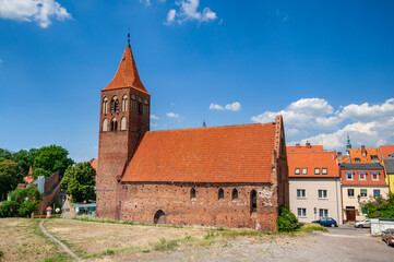 Fototapeta na wymiar Church in Chełmno