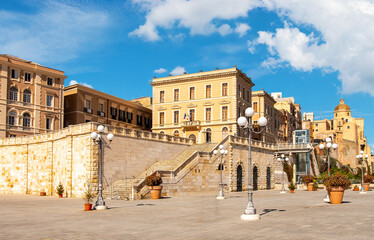 Altstadt      Castello-Viertel     the capital of the Italian island of Sardinia