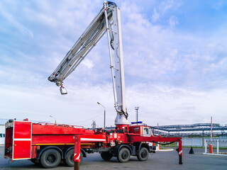 Fire truck for extinguishing tanks with air-mechanical foam. A fire truck for extinguishing tanks with flammable liquids. Fire truck for extinguishing large fires at oil refining plants.