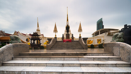 Fototapeta na wymiar Bangkok, Thailand - June 26, 2022. Wat Yannawa. Unusual temple shaped in the form of a boat..
