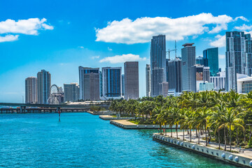Naklejka premium South Channel Bayside Marina Downtown Miami Florida
