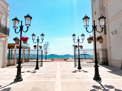 Fototapeta Street lamps near the sea, Croatia.
