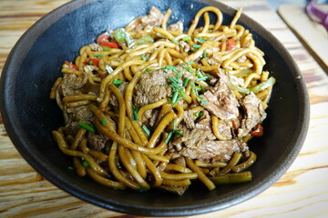 Beef Yakisoba noodles in Bowl