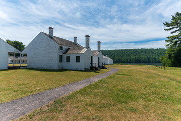 Fototapeta na wymiar Path, company and Officers' Quarters at Fort Wilkins Historic State Park