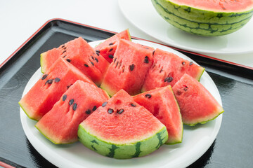 カットしたスイカ