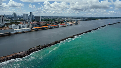 Recife Antigo Pernambuco Marco Zero Centro Histórico Porto Mar Rio Água Canais Pontes Prédios Paisagem Urbana Coral Praça Rio Branco Parque Esculturas Brennand