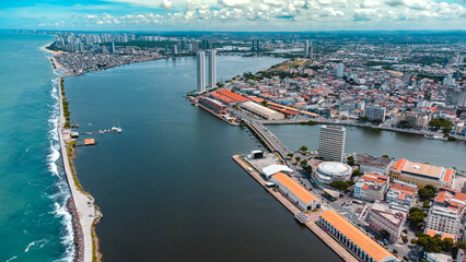 Recife Antigo Pernambuco Marco Zero Centro Histórico Porto Mar Rio Água Canais Pontes Prédios Paisagem Urbana Coral Praça Rio Branco Parque Esculturas Brennand