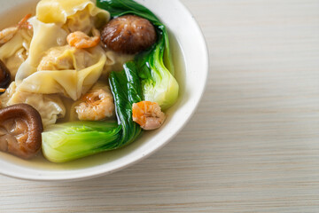 pork dumpling soup with shrimps and vegetable