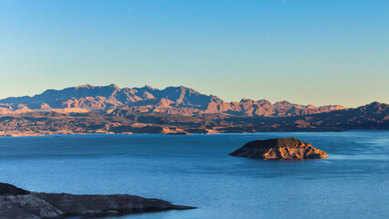 Lake on the road to Grand Canyon West