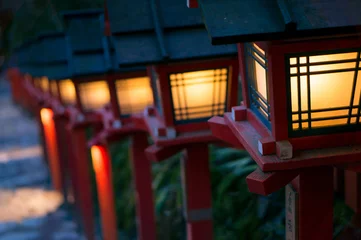 Fotobehang 京都 夜の貴船神社の幻想的な灯籠 © ryo96c