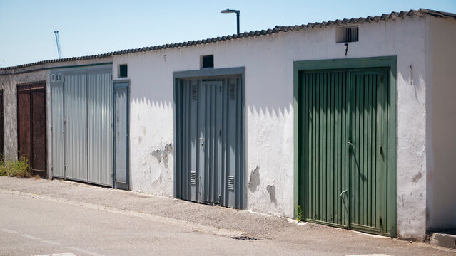 Puertas de madera en trasteros r&uacute;sticos