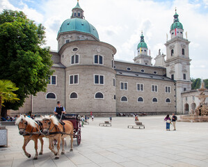 Naklejka na ściany i meble der Dom in Salzburg