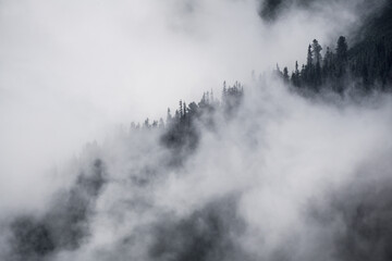 Fototapeta na wymiar Clouds in the mountains