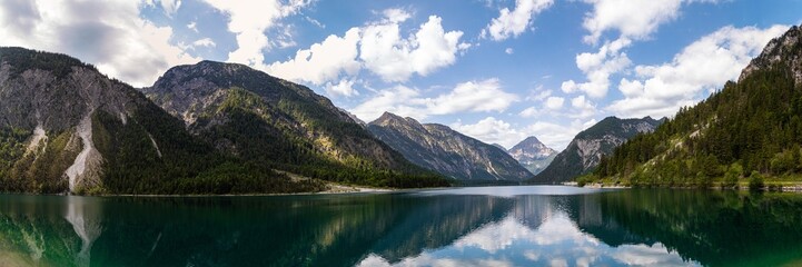 Fototapeta na wymiar Plansee, lake in the Austrian Alps